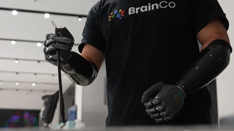 区块链软件开发外包，如何评估收费标准？**